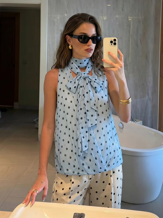 Blouse Sans Manches Léa & Romantisme Fluide