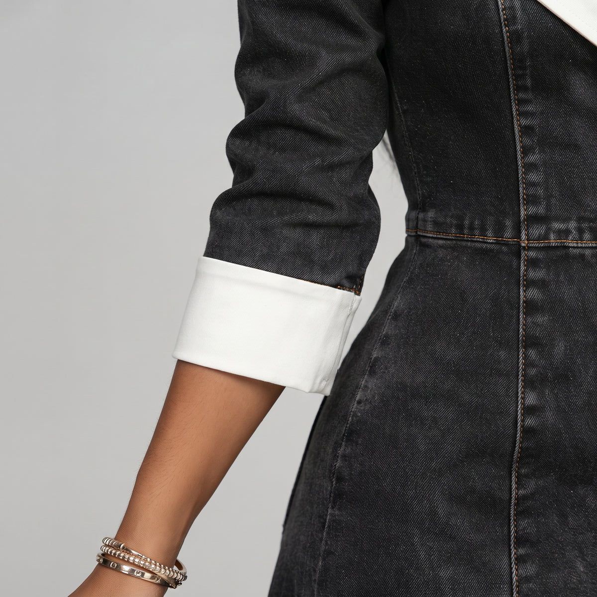 Robe Chemise en Jean⎮L'Élégance Décontractée