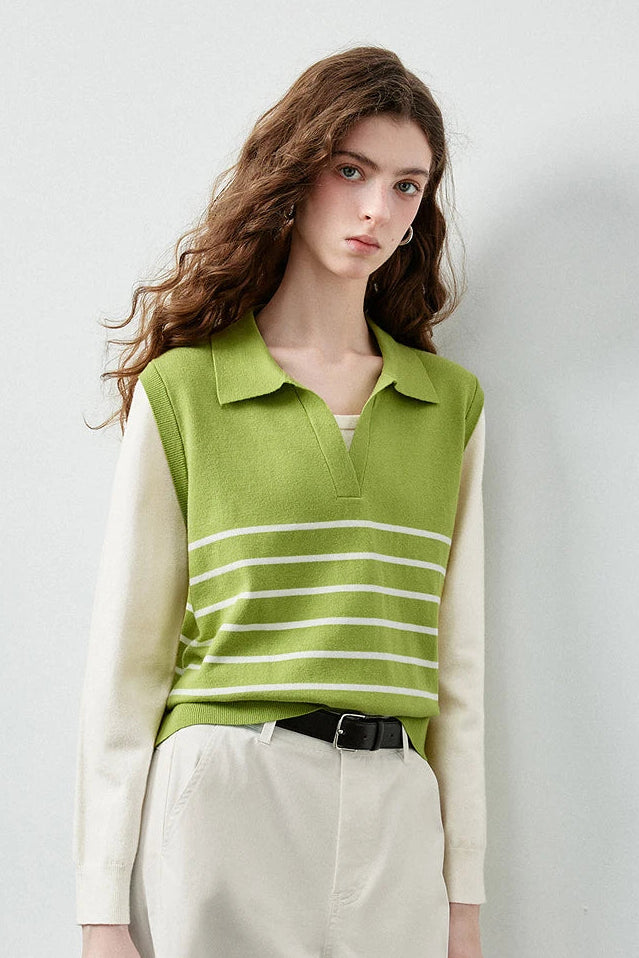 Le Pull Tricoté Effet Deux Pièces à Rayures Graphiques