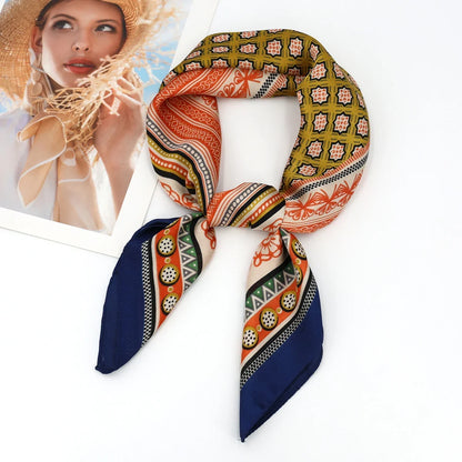 Le Petit Foulard Carré Satiné & Multiusage