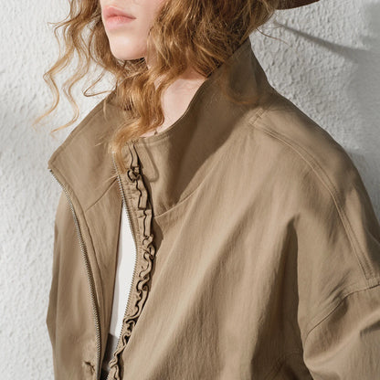 La Veste Workwear Vintage Chic à Col Montant & Volants
