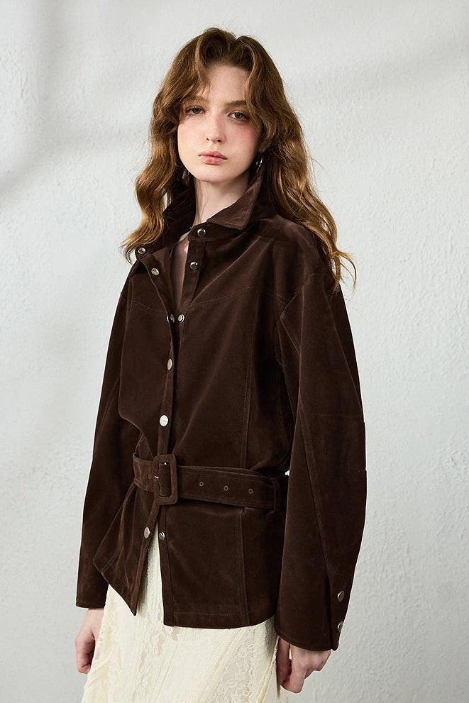 La Veste Rétro Safari Ceinturée en Daim Café Foncé