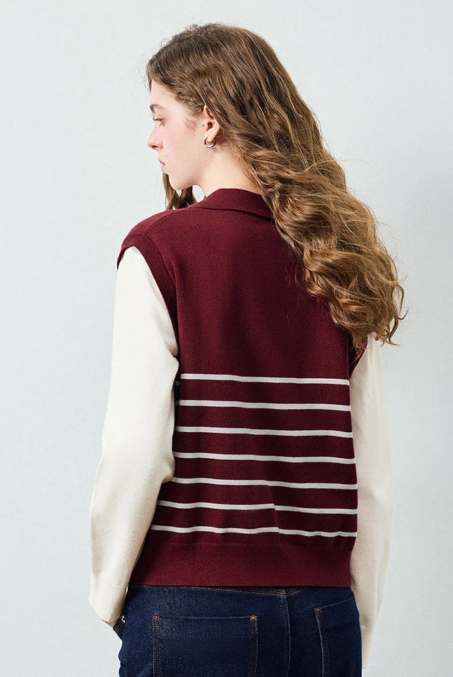 Le Pull Tricoté Effet Deux Pièces à Rayures Graphiques