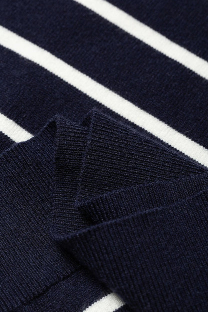 Le Pull Tricoté Effet Deux Pièces à Rayures Graphiques