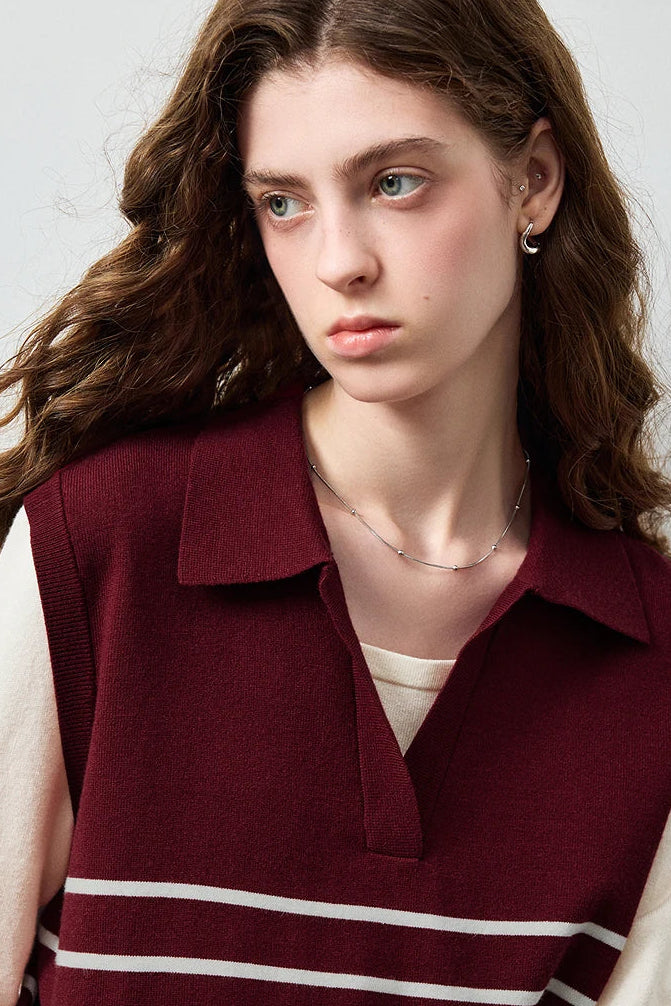 Le Pull Tricoté Effet Deux Pièces à Rayures Graphiques