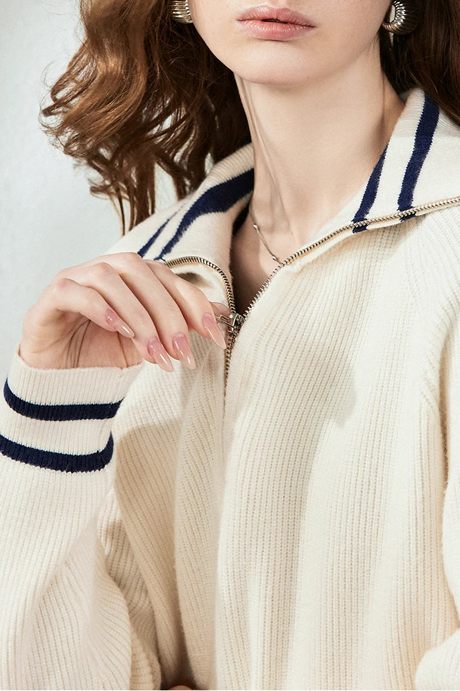 Le Pull en Maille Rayé Demi-Zip
