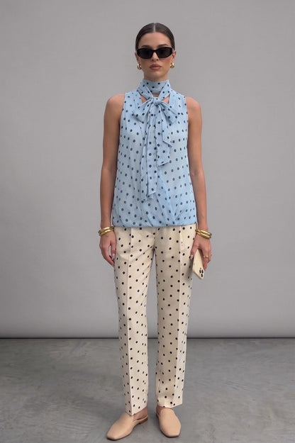 Blouse Sans Manches Léa & Romantisme Fluide